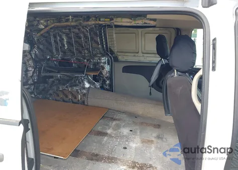 2014 Ram Cargo Tradesman z USA, uszkodzony, nr VIN 2C4RRGAG7ER113989